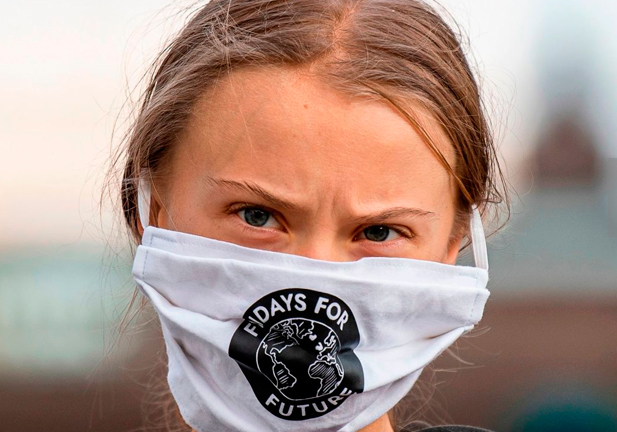 Greta Thunberg vuelve a la carga junto a miles de jóvenes contra la emergencia climática